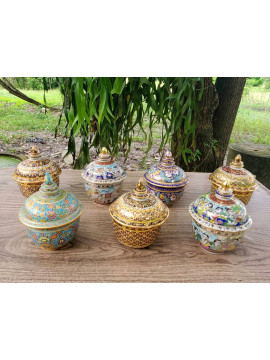 vintage ceramic Jar 3 inch with a lid handpaint thailand benjarong